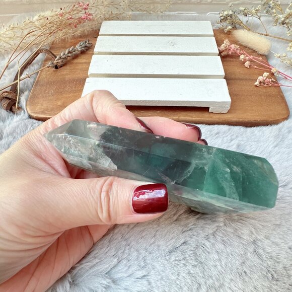 Beautiful Fluorite Tower Obelisk - Picture 6 of 6